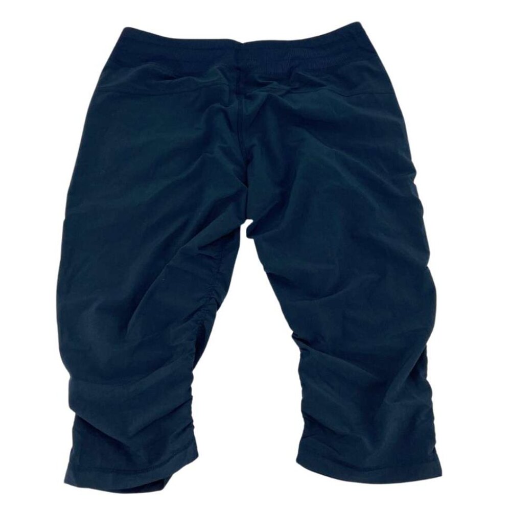 Kirkland Women's Navy Active Capri / Various Sizes